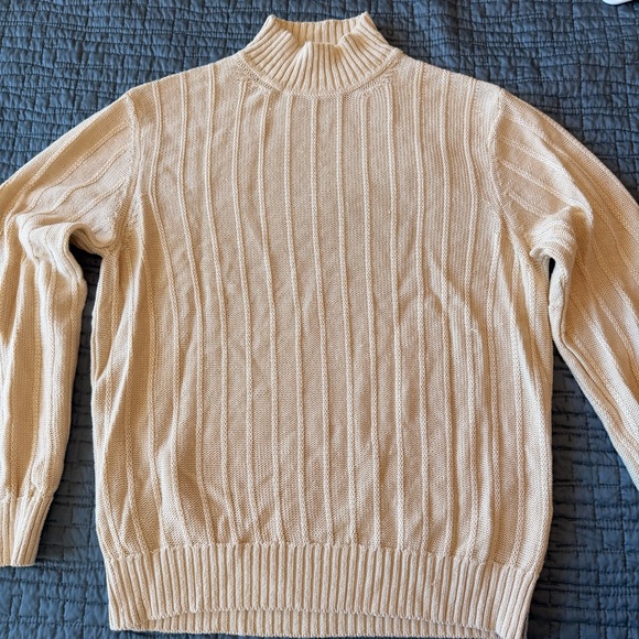 Todd Snyder Pure Linen mock neck sweater